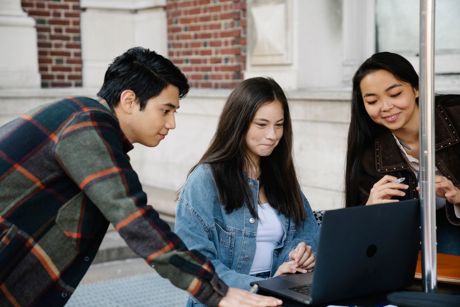 美国大学早申请策略：ED/EA/RD如何选择提高录取率？