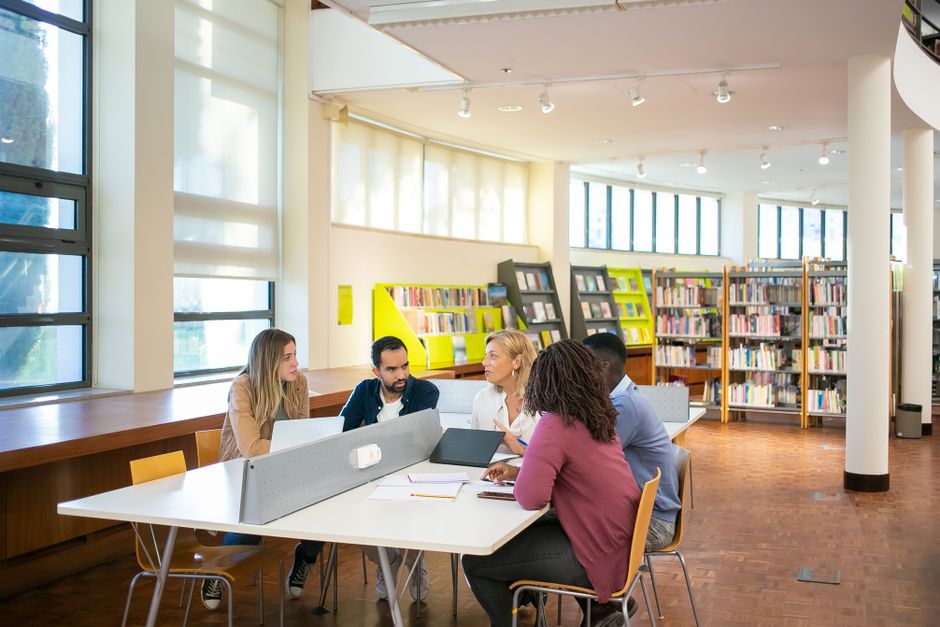 美国社区大学转学名校路径：大陆学生的低成本逆袭策略