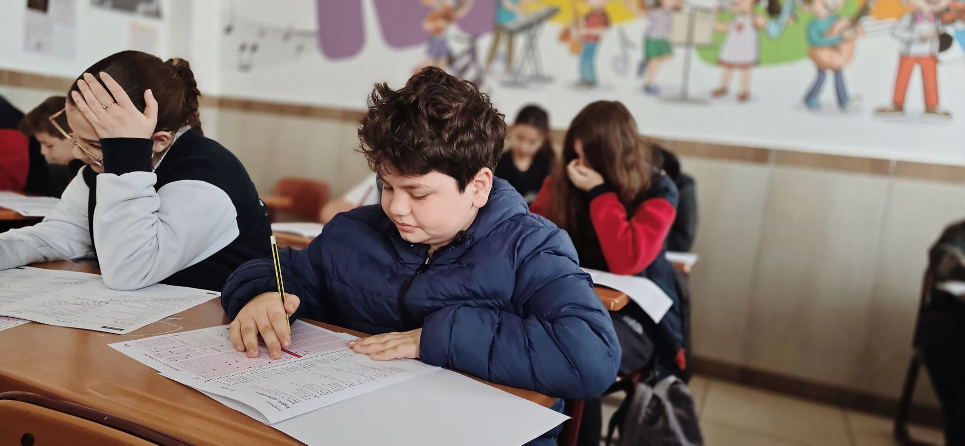 留学生如何平衡学业与兼职工作：时间管理与法律指南
